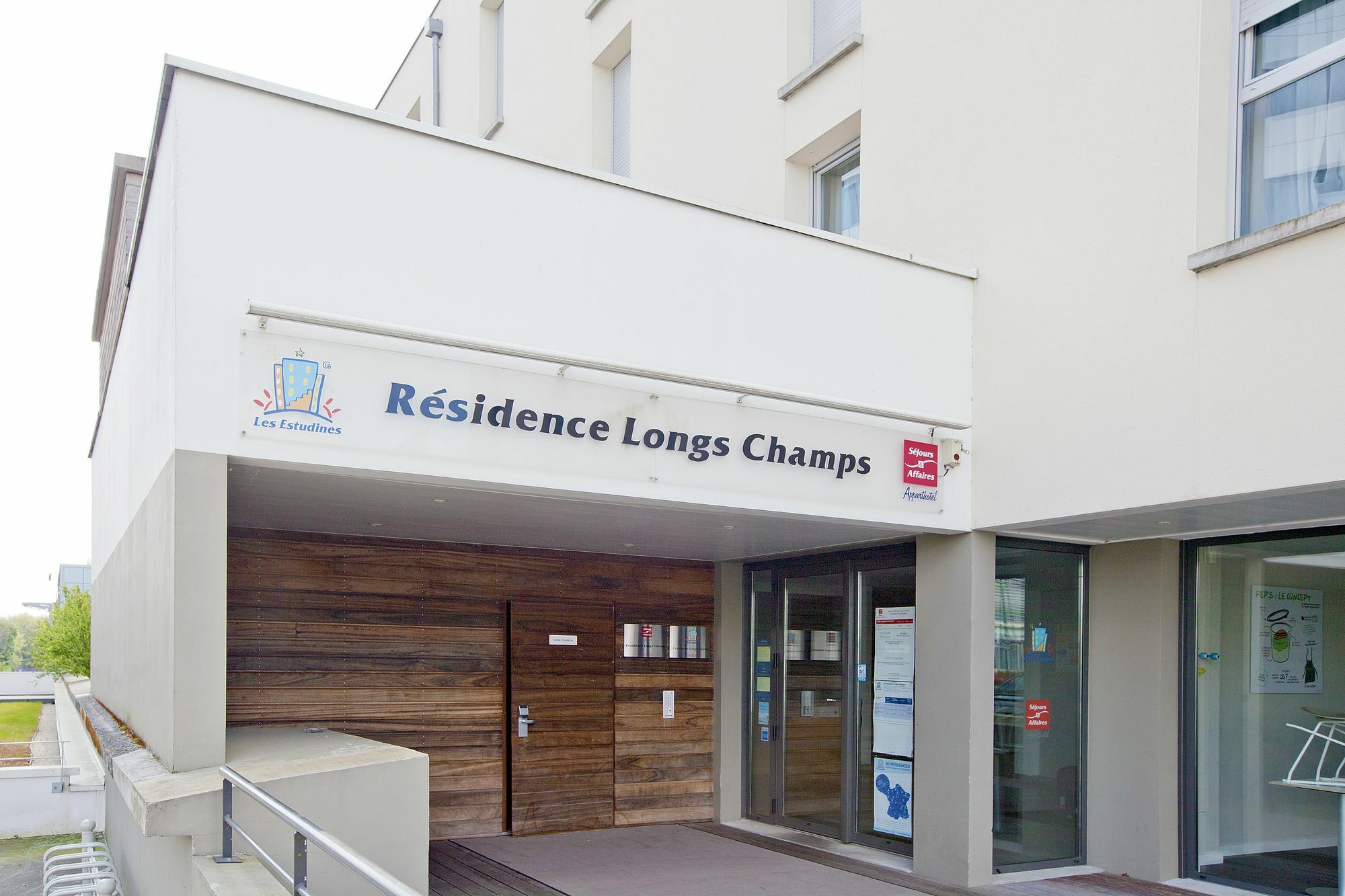 Sejours & Affaires Rennes Longs Champs Aparthotel Exterior photo